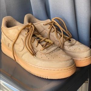 Nike Air Force Ones Size 6.5 Men’s(39 euro)